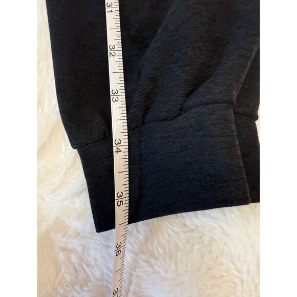 Beyond Yoga Joggers in Black - Picture 3 of 7